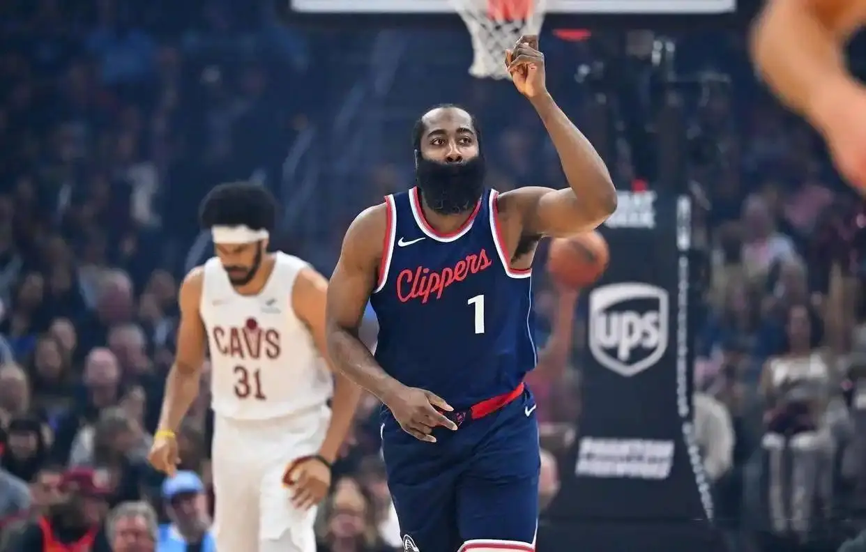 骑士主场迎战快船开局打出8-0攻势 莱昂纳德缺阵影响明显