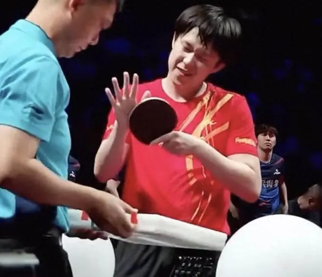 中国乒乓球队男单主力选手近期连续失利引发关注
